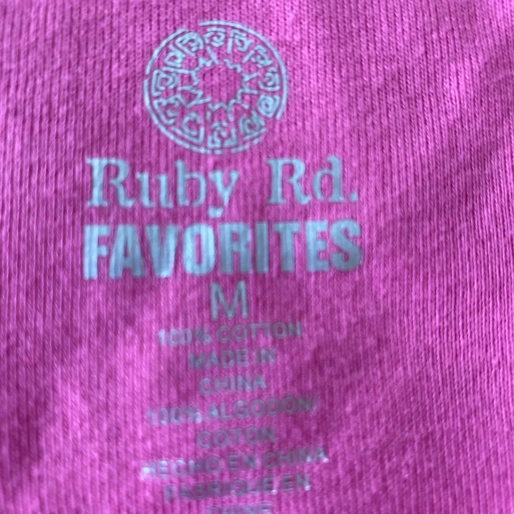 Nice Ruby Rd. Size M - Picture 2 of 2